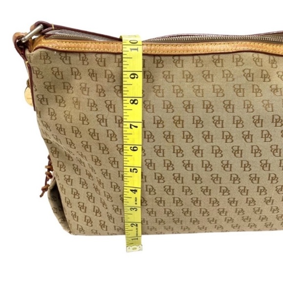 DOONEY and Bourke DB Monogram canvas slouch Satchel in Natural Beige - Picture 13 of 16